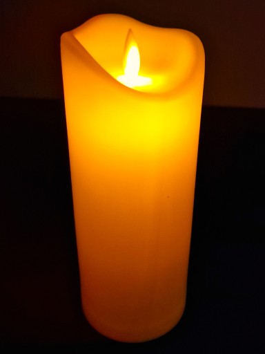 SVIEČKA, LED VLOŽKA DO SVIEČKY, POHYBLIVÝ PLAMEŇ, PREVÁDZKA NA BATÉRIE R6