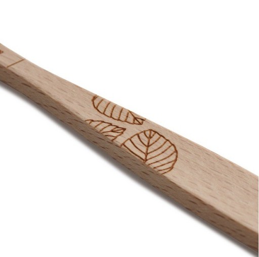 ZUBNÁ KEFKA Z BUKOVÉHO DREVA VRÁT. STREDNÝ