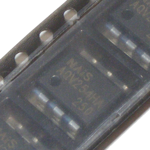 Optočlen AQV254HAZ SMD