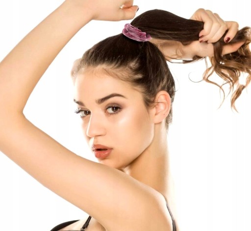 SCRUNCHIE Zamatová froté gumička do vlasov