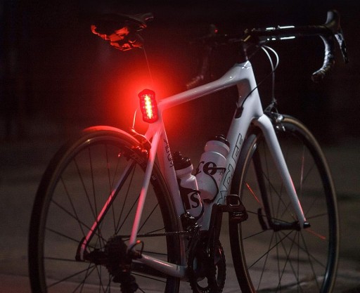 Sada predných a zadných batérií na bicykel