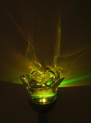 SOLÁRNA ZÁHRADNÁ LAMPA ROSE 2 LED RGB + biela