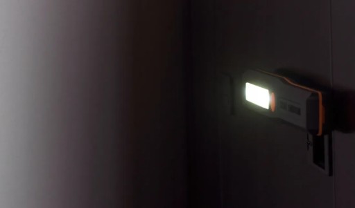 DIELENSKÁ LAMPA LED GARÁŽOVÁ LAMPA ABS MAGNET