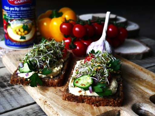 HUMMUSOVÁ PASTA S CÍCAROM A TAHINI 430g Chtoura