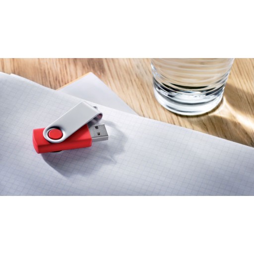 Červený flash disk Techmate 2.0