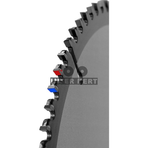 OKRUŽNÁ PÍLA S KARBIDOVÝM WIDIA KOTÚČOM NA REZANIE DREVA 210 x 20 mm 24T