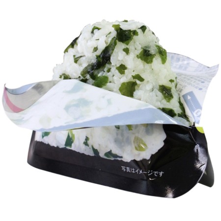 Vreckové Onigiri Wakame, instantná ryžová guľa s riasami 42g - Onisi