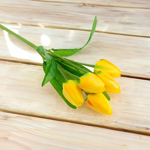 TULIPÁNOVÁ KYTICA Z PENOVÝCH TULIPANOV X5 ŽLTÉ UMELÉ TULIPANY V KYTICI