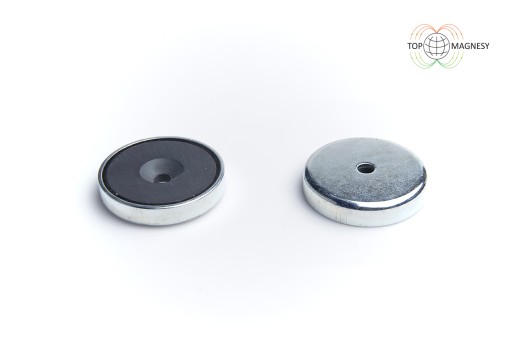 Feritový magnetický držiak UM 40x13 s otvorom na skrutku, 1 kus