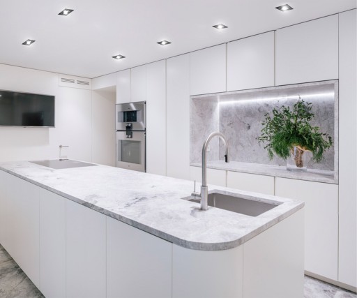 POHYBLIVÉ halogénové svietidlo štvorcové + LED GU10 1,5W Set