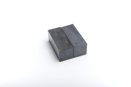 Magnet na feritovú platňu MPŁ 50x20x20 F30 1 kus
