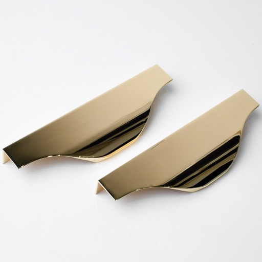 NÁBYTKOVÁ KĽÚČKA FRANCO EDGE 96/116MM ZLATÝ LESK
