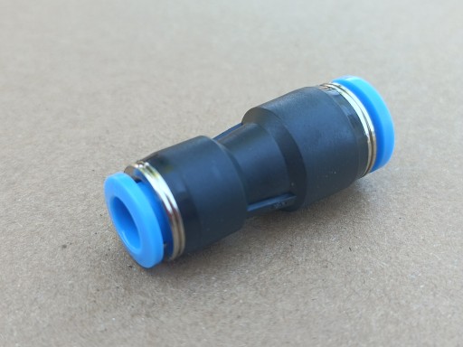 Zásuvný konektor pneumatickej redukcie 8 - 6mm PG 8-6
