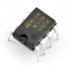 NE555 DIP08 4,5 až 16V