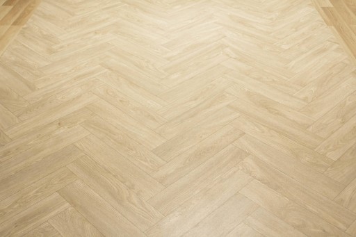 šírka 2 m BÉŽOVÝ ELASTICKÝ PVC KOBEREC AKO PARKETY RYBIA KOST