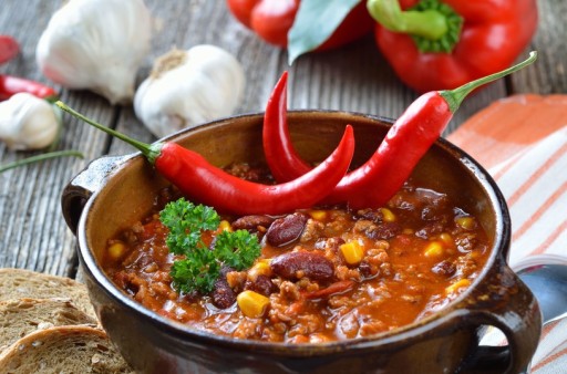 Sriracha Hot Chilli Sauce Pikantná svetová ázijská kuchyňa č. Msg 455 ml