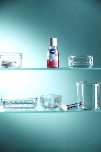 NIVEA Dvojfázový odličovač očí s vitamínom C bez trenia 125ml