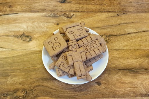 Formička na vykrajovanie sušienok Minecraft TNT Bomb 1 9 cm