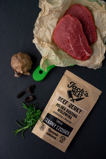 JACK'S MEAT Polska Sušené hovädzie Jerky príchuť ČIERNY CESNAK 30G