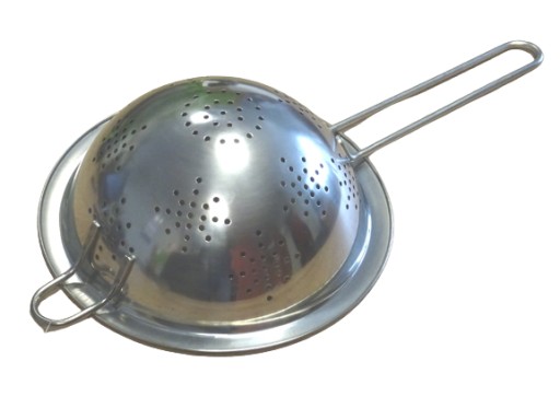 Oceľový cedník, sitko, oceľové sitko, 18 cm. 0118