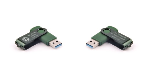 USB 2.0 kľúč Twister 16 GB s gravírovaním konca roka Pre ABSOLVENTOV