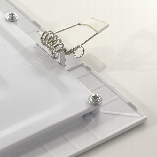 SILNÝ LED PANEL PRE ZÁVESNÝ KAZETOVÝ STROP