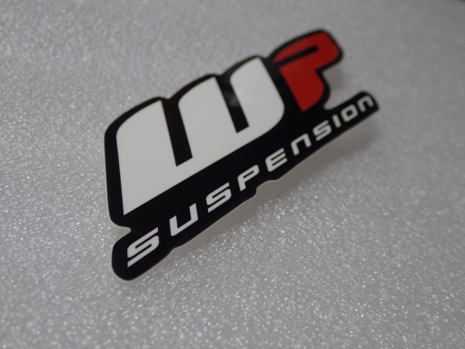 NÁLEPKA S LOGOM WP SUSPENSION 13,1 x 4,1 cm