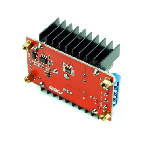 Zvyšovací menič 12V-35V 150W 6A DC-DC