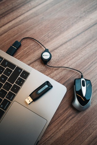 Pevný disk Verbatim 32 GB V3 USB 3.0