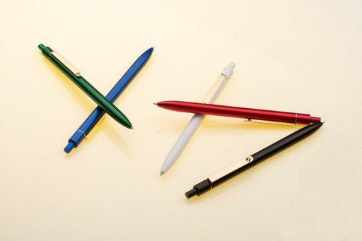 Štýlové matné hliníkové GEL PEN so zlatým klipom