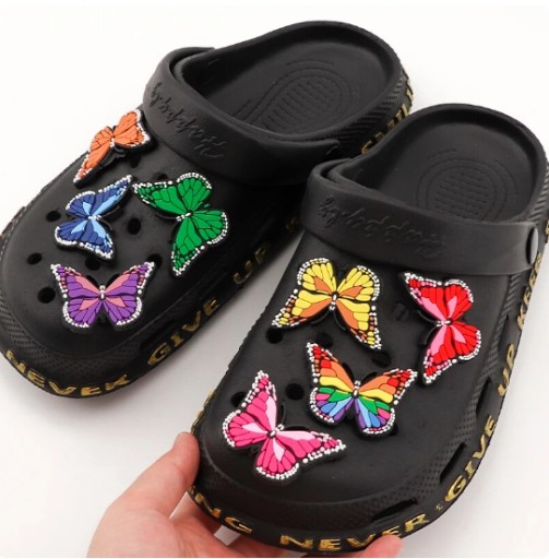 4x Špendlíky / Špendlíky na Crocs a podobné topánky - Butterflies