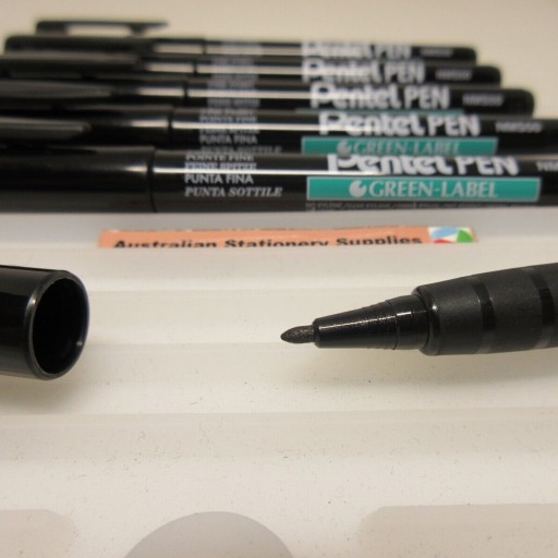 ZNAČOVAČ S VLÁKNOVÝM HROTOM NMS50 ČIERNA PENTEL