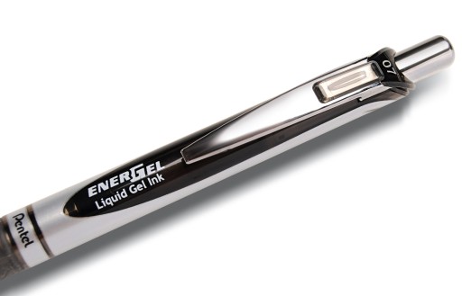 GÉLOVÉ PÉRO GEL PENTEL BL77 ENERGEL ČIERNA
