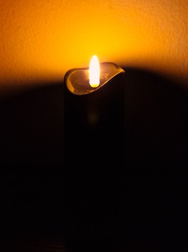 Vložka na sviečky LED sviečka 15 cm čierna + batérie R6