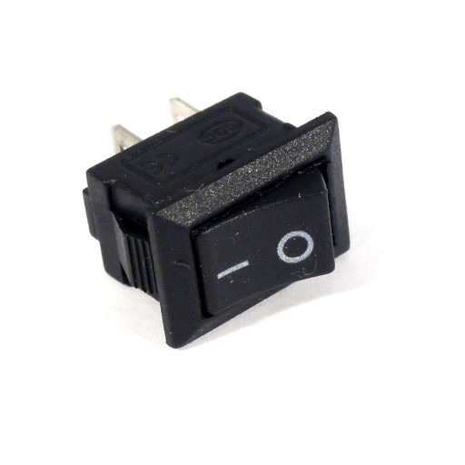 Kolískový vypínač 15x10mm ON-OFF bistabilný