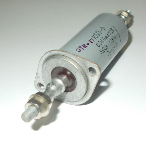 KONDENZÁTOR PUZDRO KBP-F 0,047uF 1000V 10ks
