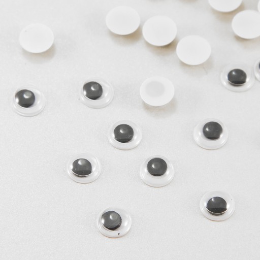 Oči pre hračky plastové 7x3mm 100 ks