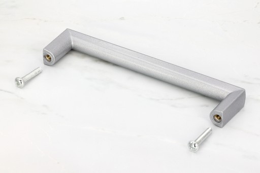 ÚCHYTKA NA NÁBYTOK ÚCHYTKA NA NÁBYTOK KUCHYŇSKÁ SKRIŇOVÁ ÚCHYTKA UNIVERZÁLNA 128MM