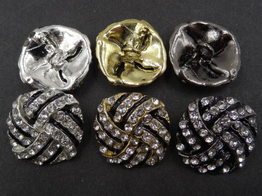 19mm Ozdobné gombíky 1ks STRIEBORNÉ zirkóny SILVER OZ54 3975