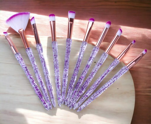 SADA ŠTETEC NA MAKEUP NA NANÁŠANIE TIEŇOV 10 KS