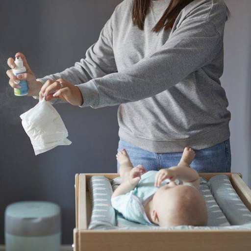 Tommee Tippee sprej na neutralizáciu zápachu plienky