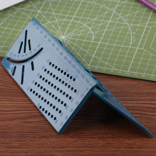 JAPONSKÝ UHOL 3D ŠABLÓN 45/90°