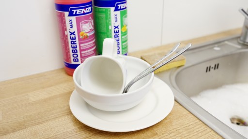 TENZI BOBEREX MAX TEKUTINA NA UMÝVANIE RIADU 1L ÚČINNÝ KONCENTRÁT NA UMÝVANIE RIADU