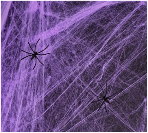 Umelá fialová pavučina halloweenska dekorácia 200g pavúky