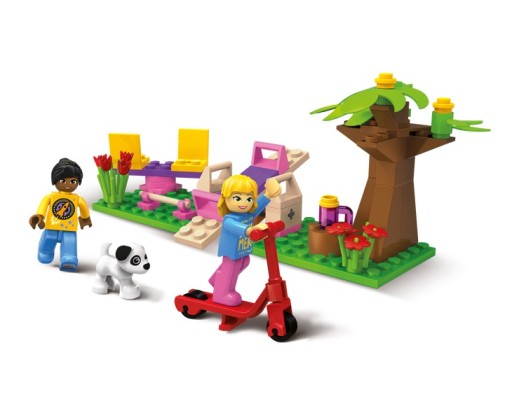 Klocki Blocki MyGirls WALK IN THE PARK 81 kusov KB 0114