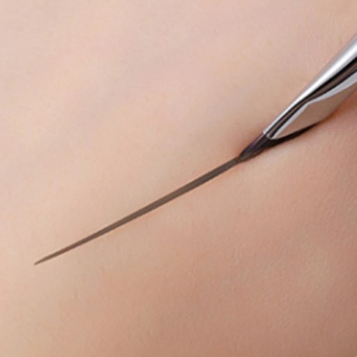 Šikmý štetec na líčenie obočia, očné linky a linky henou od Seol Cosmetics