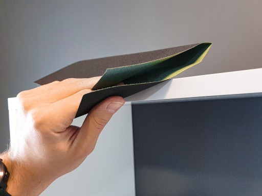 Brúsny papier P320 na brúsenie okrajových dýh