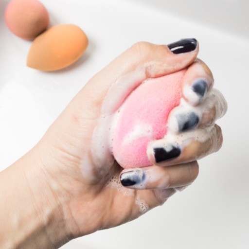SADA 4 KOŠÍK NA MEJKAČ SPONGE BLENDER SPONGE
