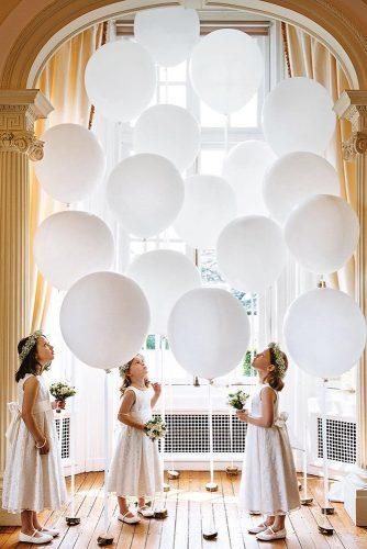 Biely XXL balón 40cm GUĽA