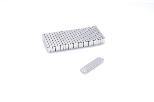 Neodymový tanierový magnet MPŁ 25x6x2,4 N38